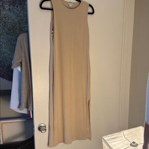 Gianni Bini Ribbed Tan Midi Dress NWOT